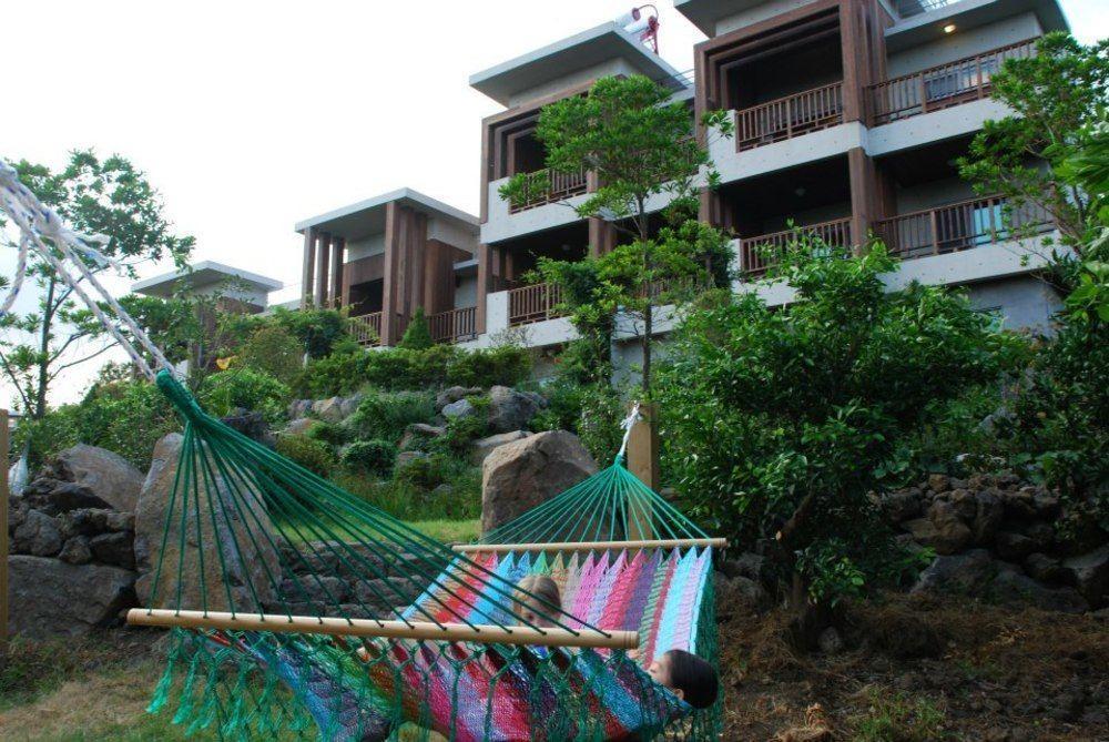 Jeju Eco Suites Seogwipo Bagian luar foto